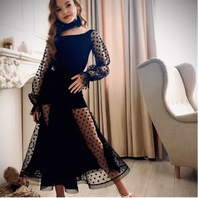 Ballroom Skirt with Flowing Cut – Black